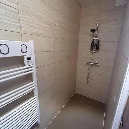 Apartment Charmant F1 Saint-Dizier